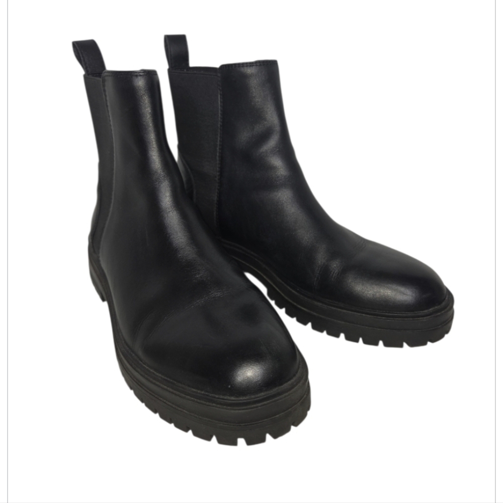 Steve Madden Women's Handout Black Leather Chelsea Boot Size 11 M